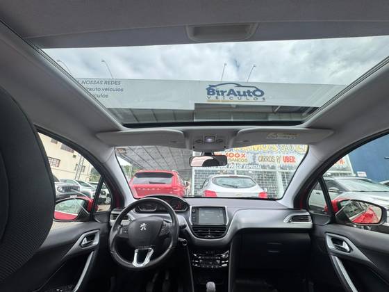 PEUGEOT 208 1.6 GRIFFE 16V FLEX 4P MANUAL PEUGEOT 208 1.6 GRIFFE 16V FLEX 4P MANUAL